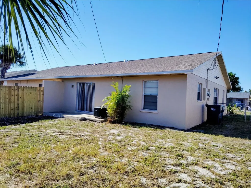 4027 61st Street W Bradenton FL 34209