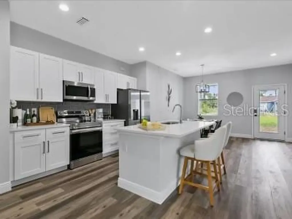 12005 Helicon Avenue Port Charlotte FL 33981