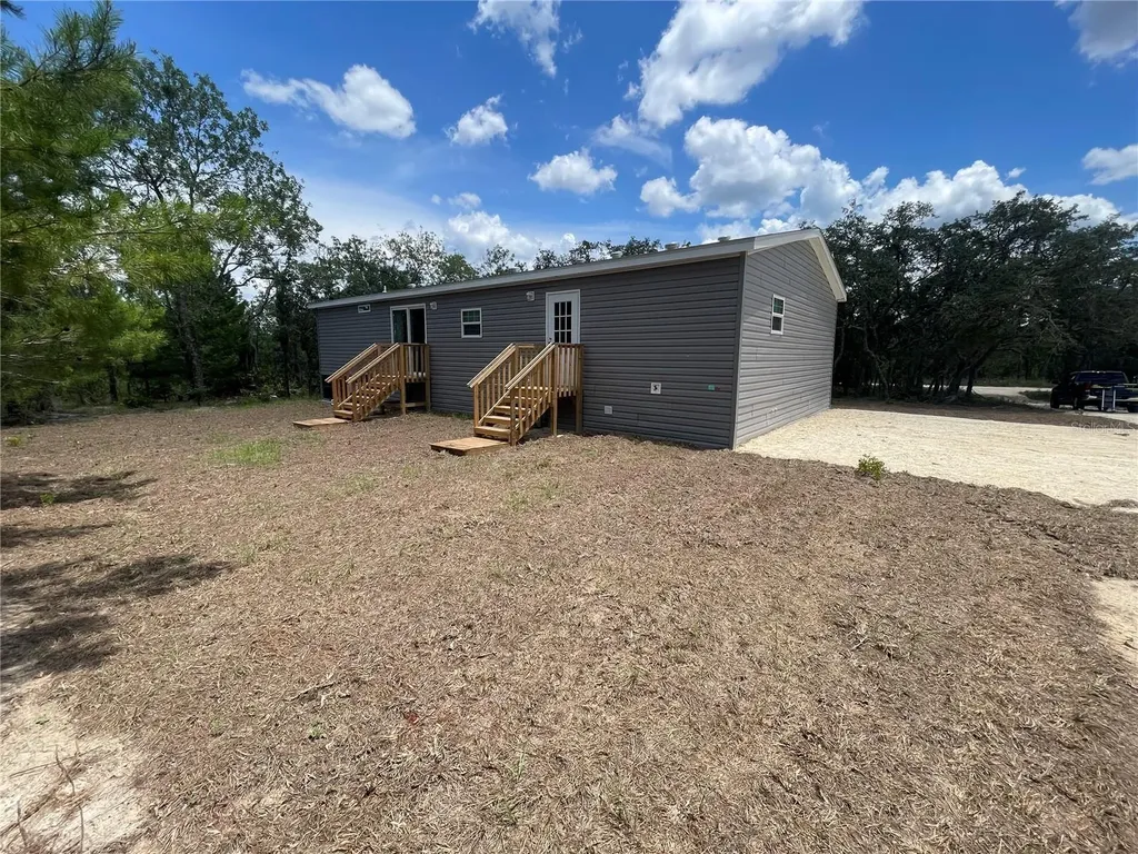 16789 SW 62nd Street Ocala FL 34481