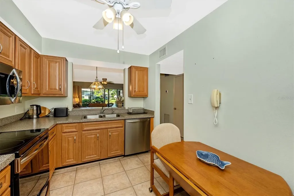 5219 Lake Village Drive Sarasota FL 34235