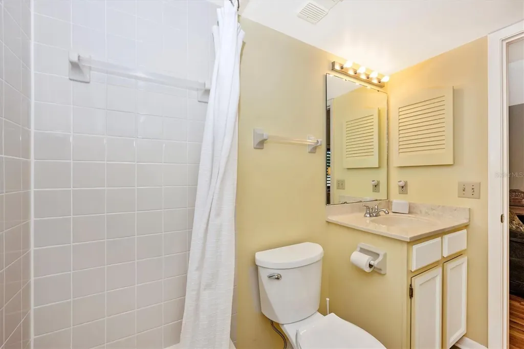 5219 Lake Village Drive Sarasota FL 34235