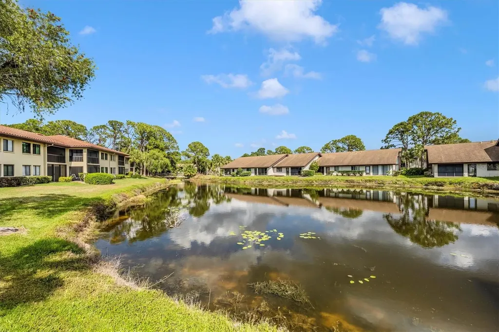 5219 Lake Village Drive Sarasota FL 34235