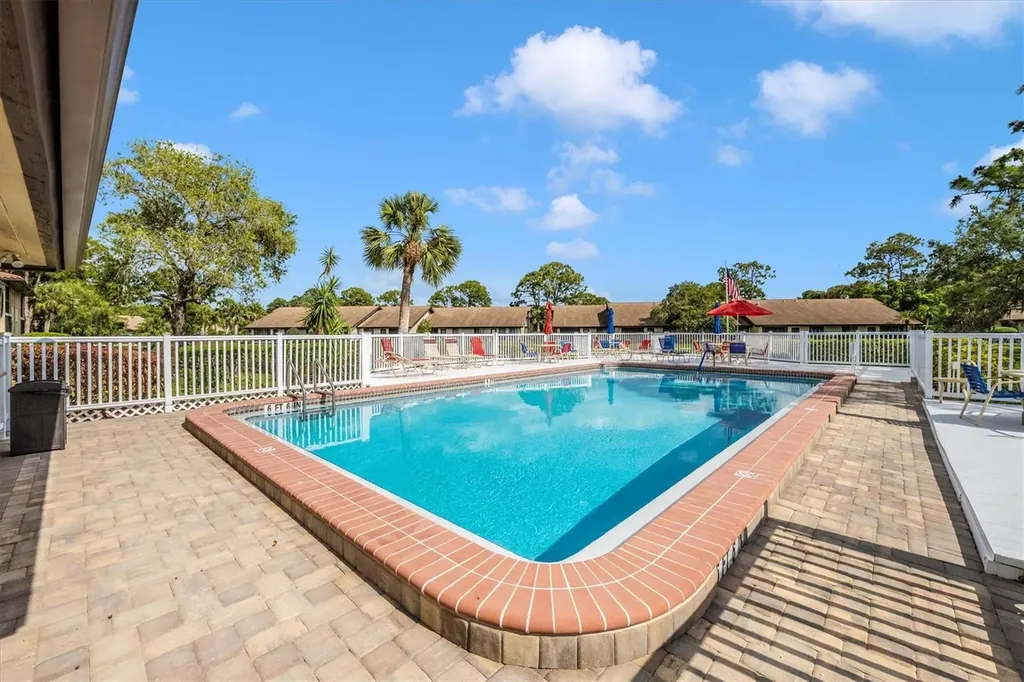 5219 Lake Village Drive Sarasota FL 34235