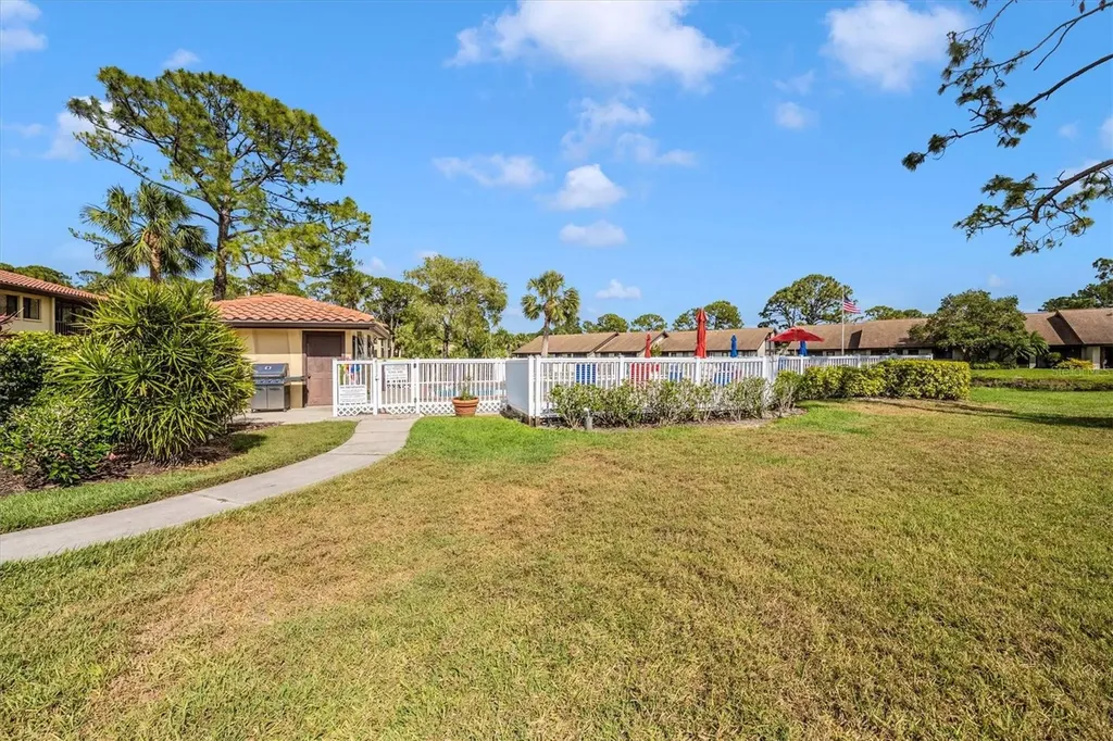 5219 Lake Village Drive Sarasota FL 34235