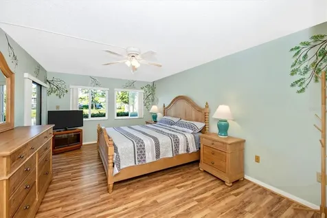 5219 Lake Village Drive Sarasota FL 34235