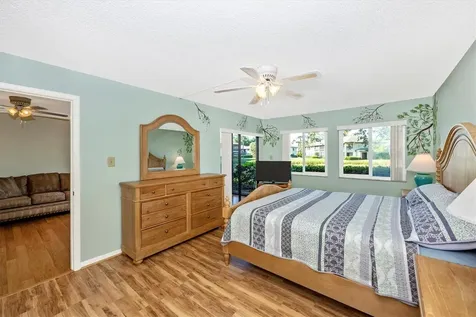 5219 Lake Village Drive Sarasota FL 34235