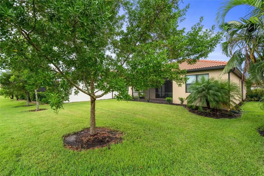 5115 Tobermory Way Bradenton FL 34211