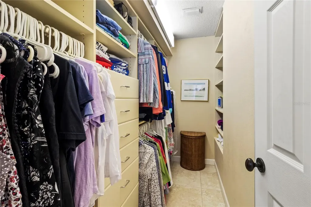 1055 W Peppertree Drive Sarasota FL 34242