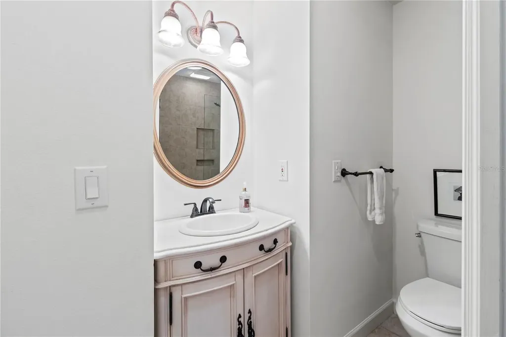 1055 W Peppertree Drive Sarasota FL 34242