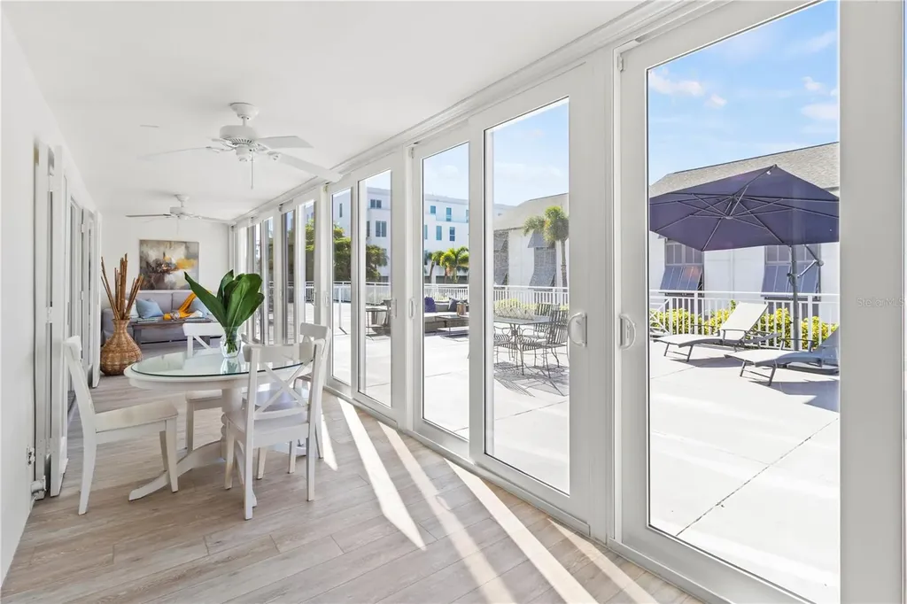 1055 W Peppertree Drive Sarasota FL 34242
