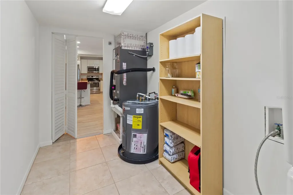 1055 W Peppertree Drive Sarasota FL 34242