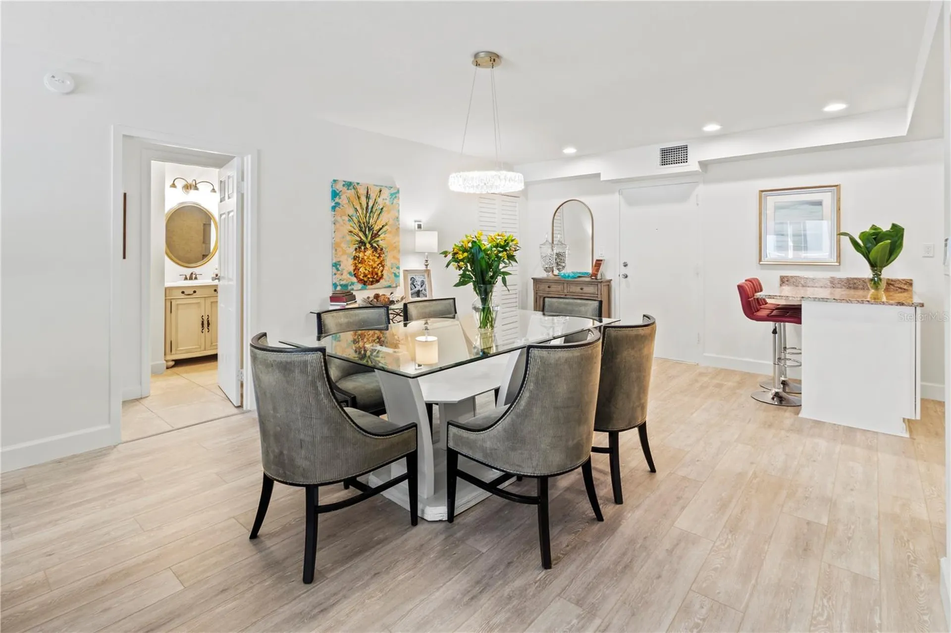 1055 W Peppertree Drive Sarasota FL 34242