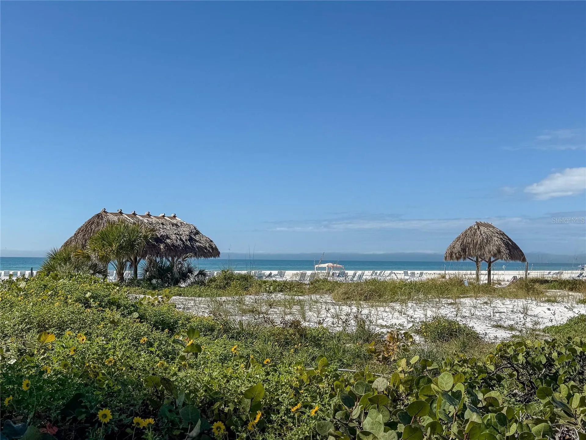 1055 W Peppertree Drive Sarasota FL 34242