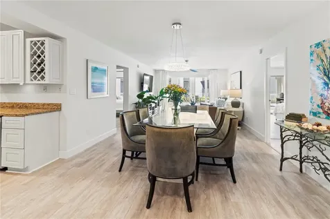 1055 W Peppertree Drive Sarasota FL 34242
