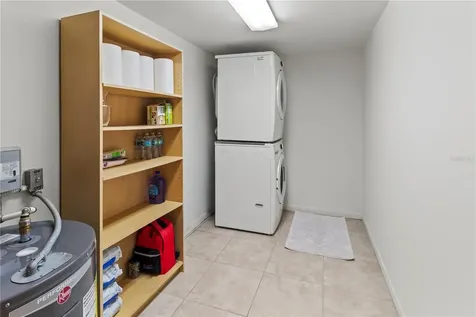 1055 W Peppertree Drive Sarasota FL 34242