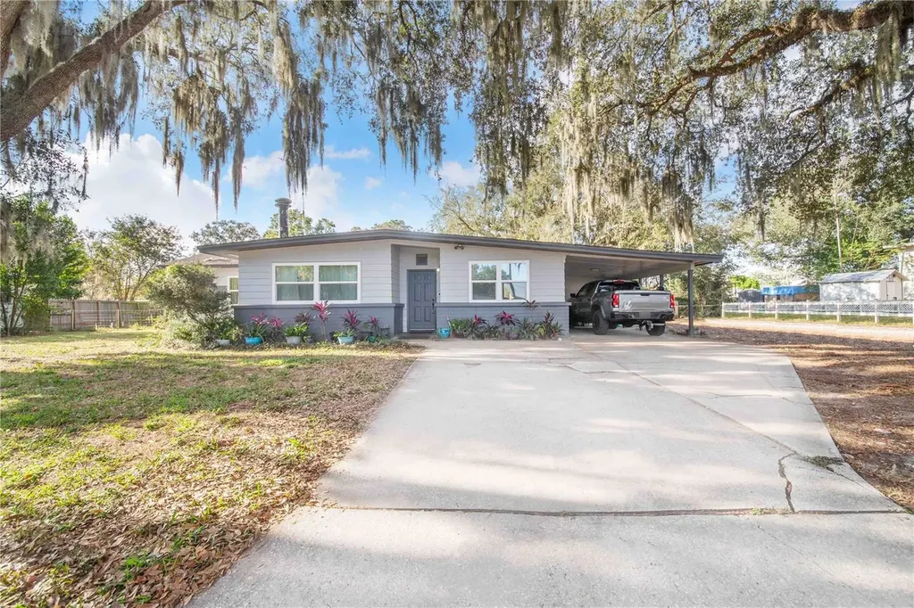308 Granada Road Auburndale FL 33823