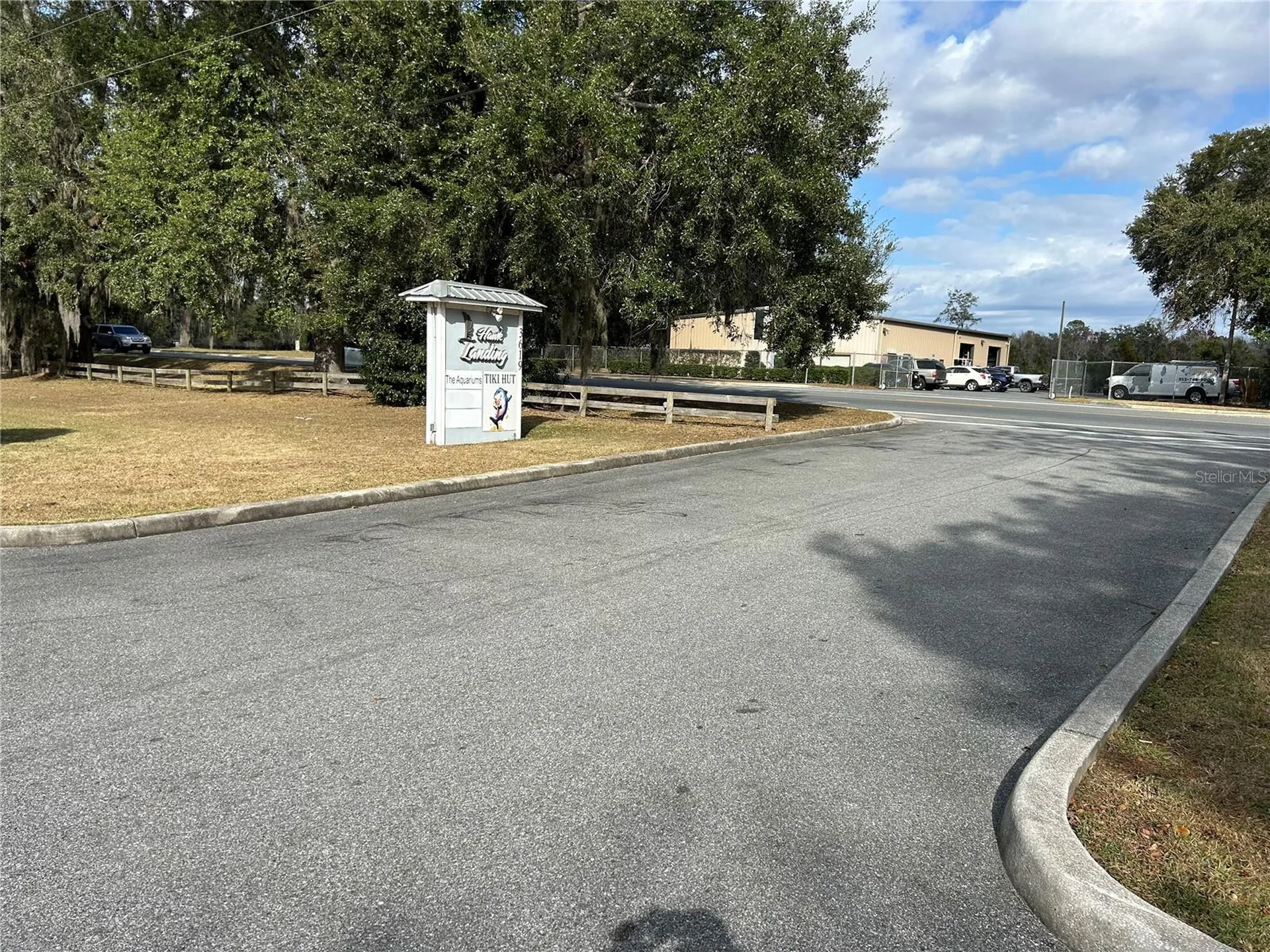 3619 E Cr 466 Oxford FL 34484