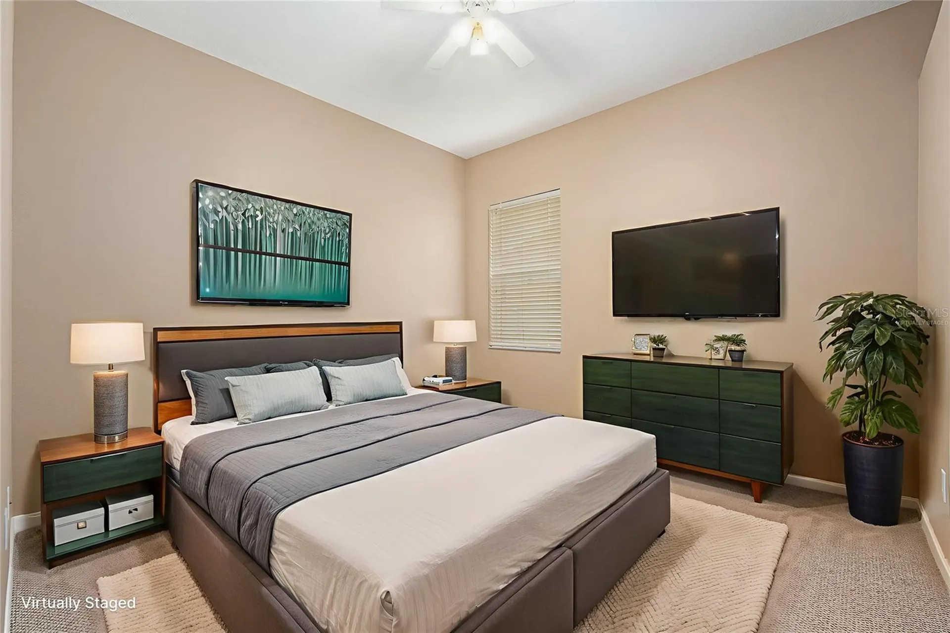 10019 Oxford Chapel Drive Tampa FL 33647