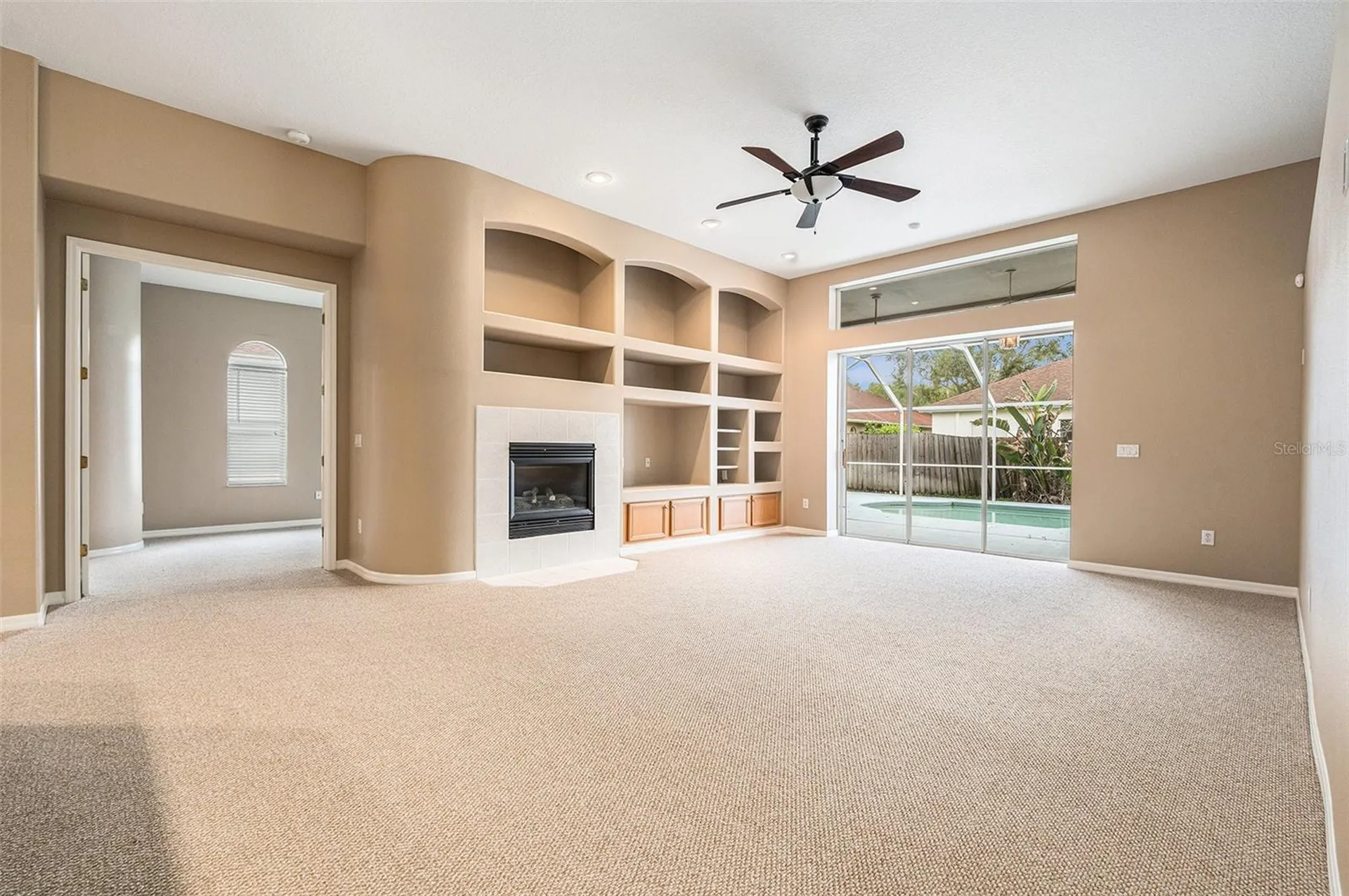 10019 Oxford Chapel Drive Tampa FL 33647
