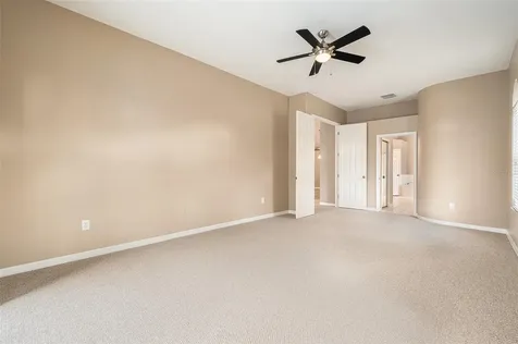 10019 Oxford Chapel Drive Tampa FL 33647