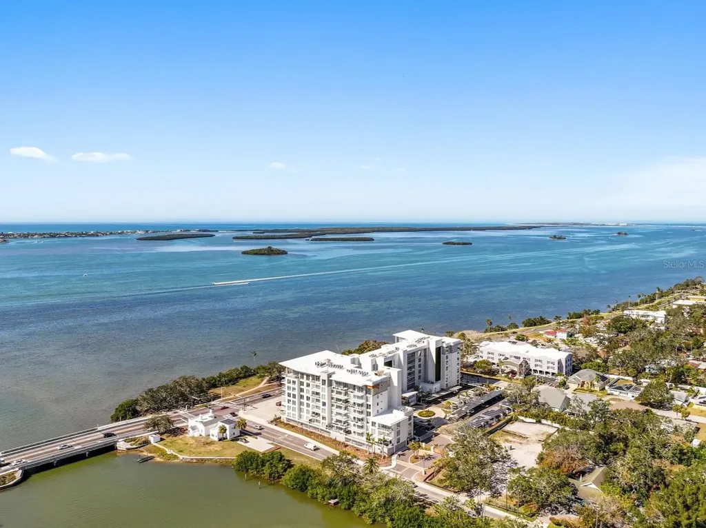 1020 Sunset Point Road Clearwater FL 33755