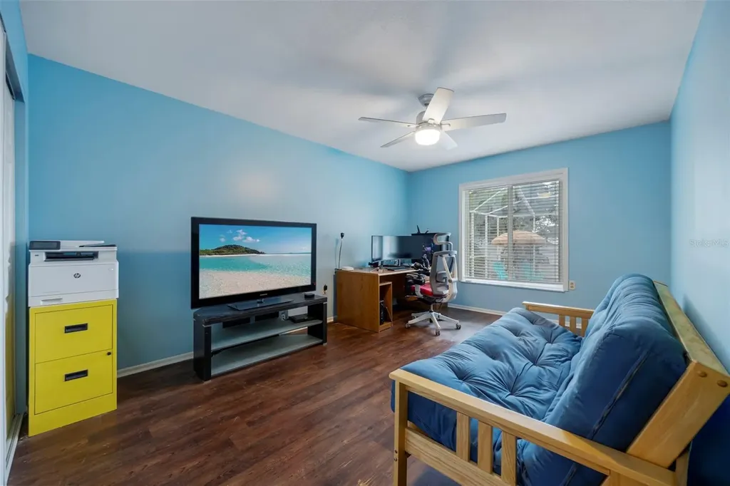 818 Eunice Drive Tarpon Springs FL 34689