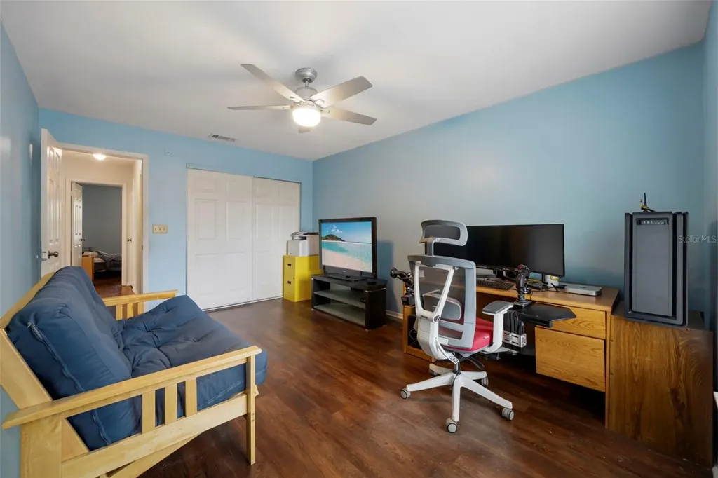 818 Eunice Drive Tarpon Springs FL 34689