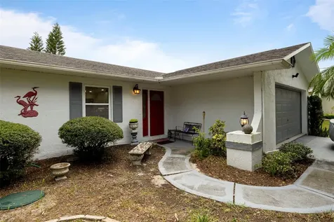 818 Eunice Drive Tarpon Springs FL 34689