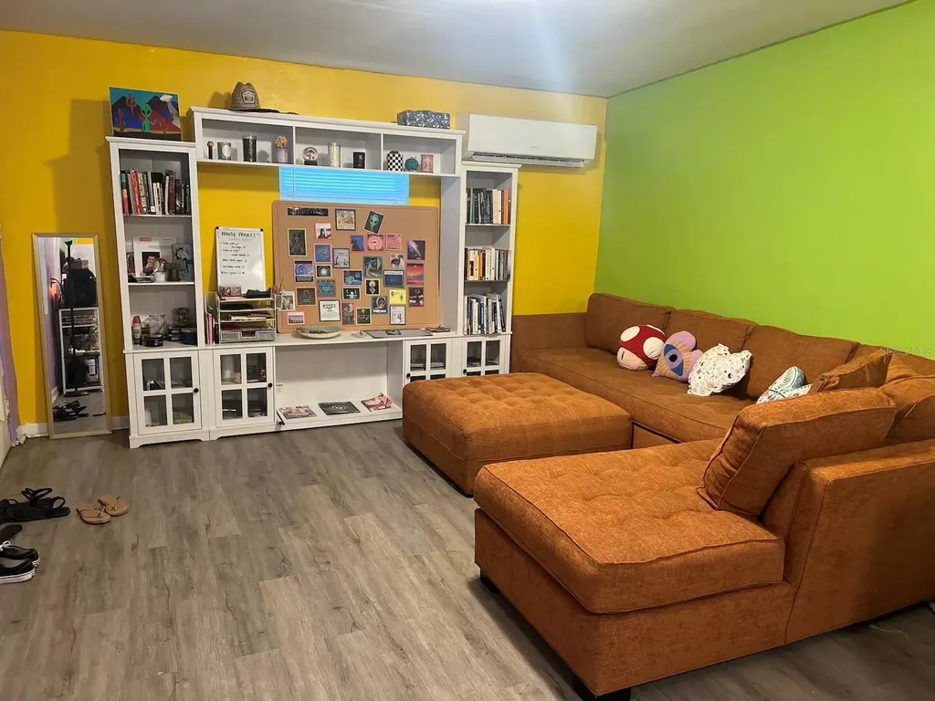 314 Charles Avenue Orange City FL 32763