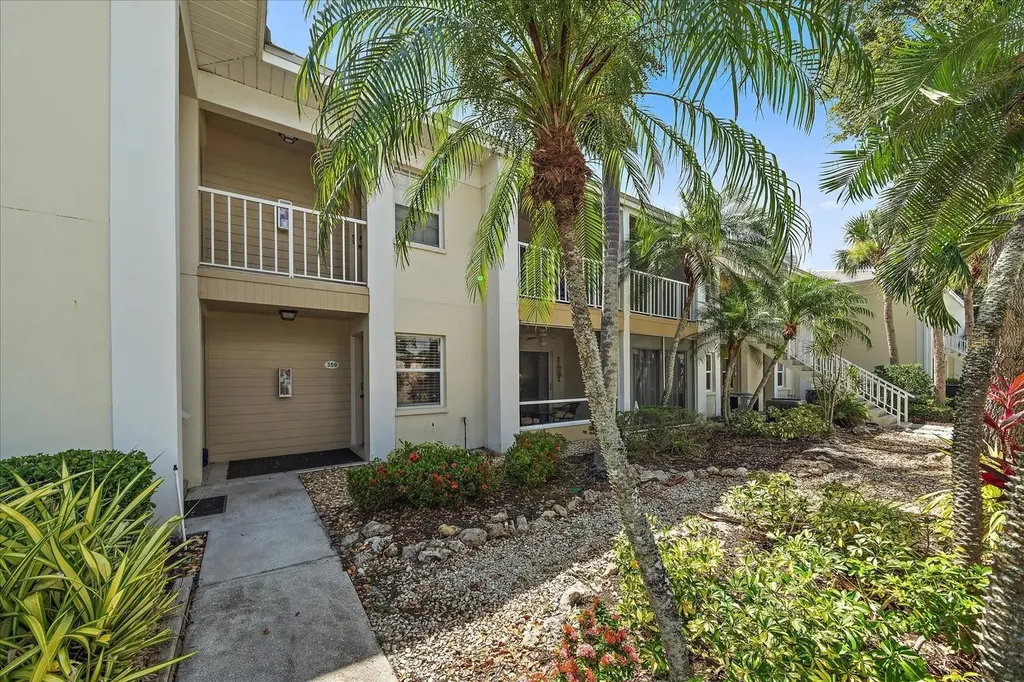 425 Cerromar Terrace Venice FL 34293
