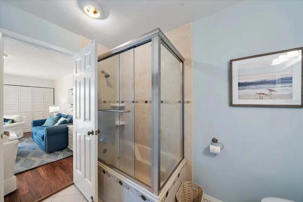 425 Cerromar Terrace Venice FL 34293