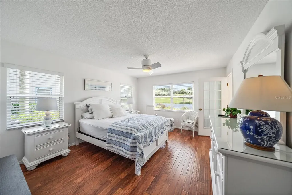 425 Cerromar Terrace Venice FL 34293