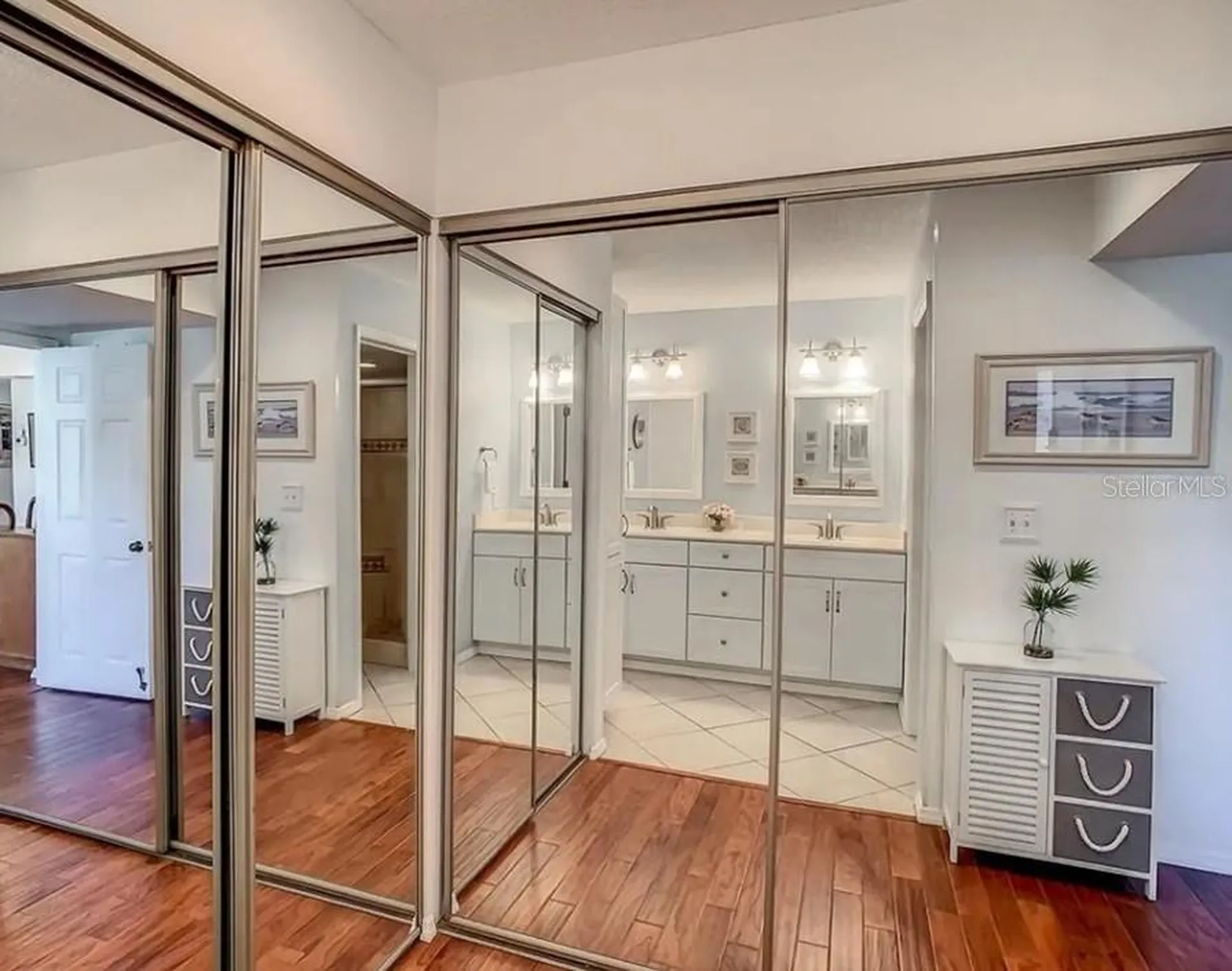 425 Cerromar Terrace Venice FL 34293
