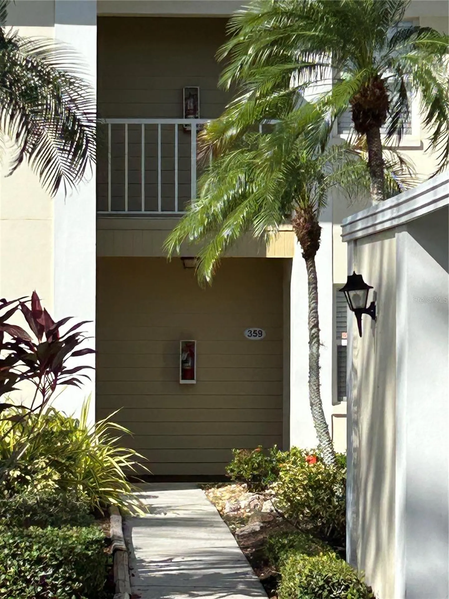 425 Cerromar Terrace Venice FL 34293
