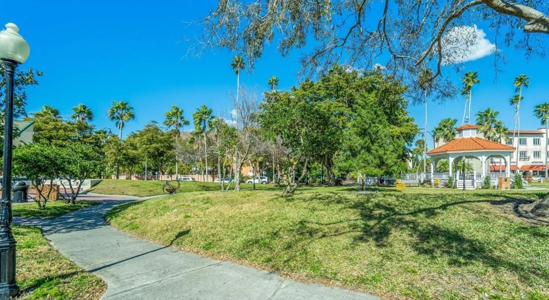 425 Cerromar Terrace Venice FL 34293