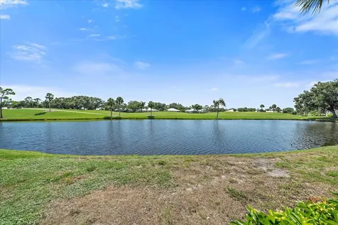 425 Cerromar Terrace Venice FL 34293