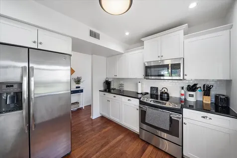 425 Cerromar Terrace Venice FL 34293