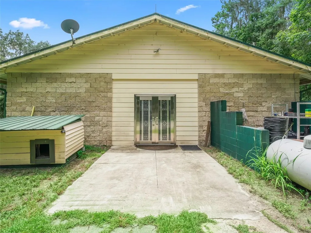 12651 W Highway 318 Williston FL 32696