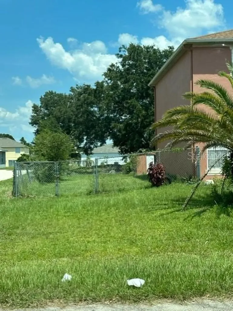 558 Maricopa Drive Kissimmee FL 34758