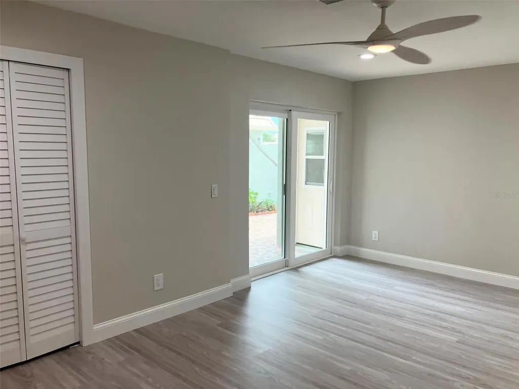 628 Boca Ciega Point Boulevard S St Petersburg FL 33708