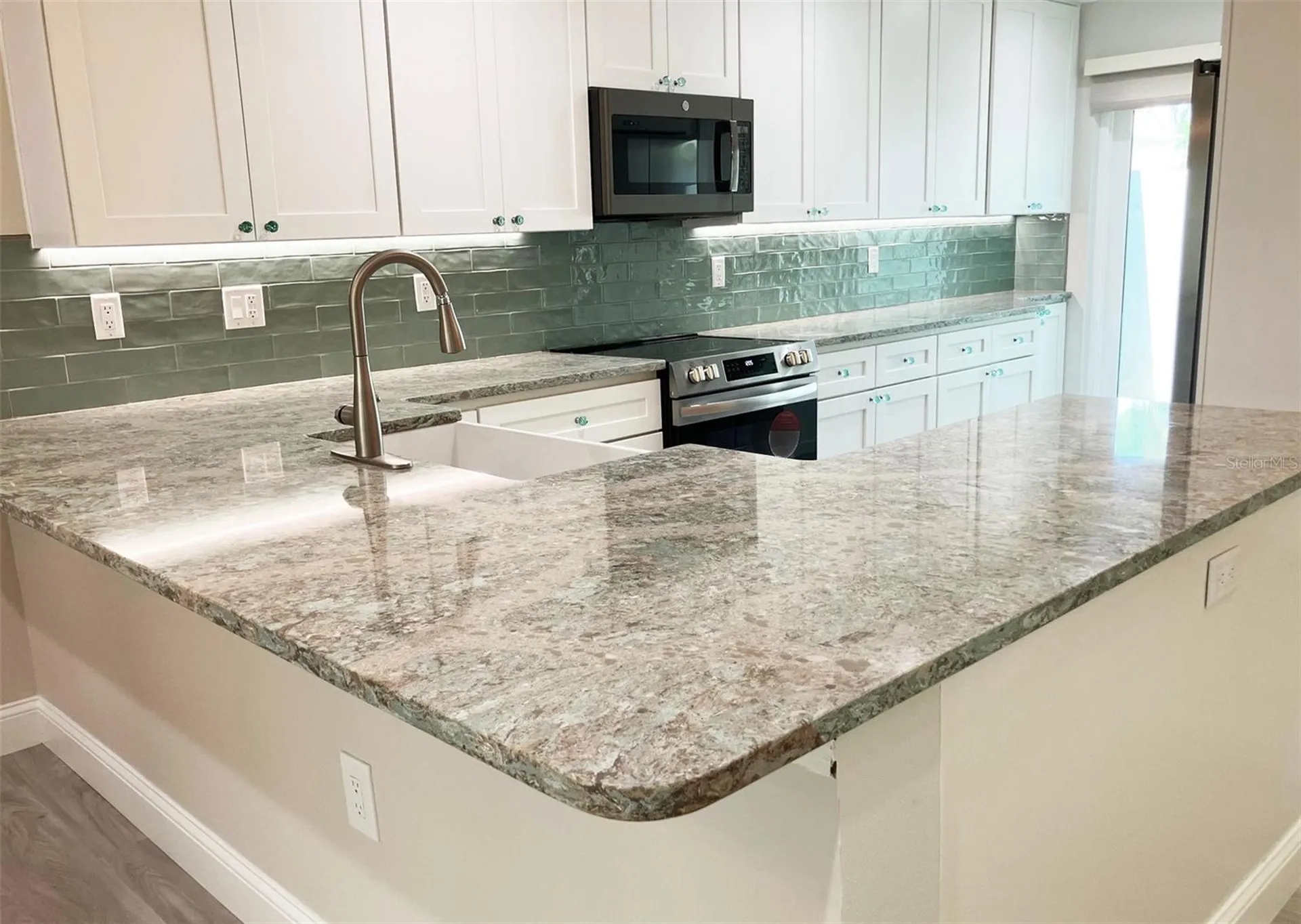 628 Boca Ciega Point Boulevard S St Petersburg FL 33708