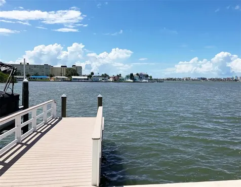 628 Boca Ciega Point Boulevard S St Petersburg FL 33708