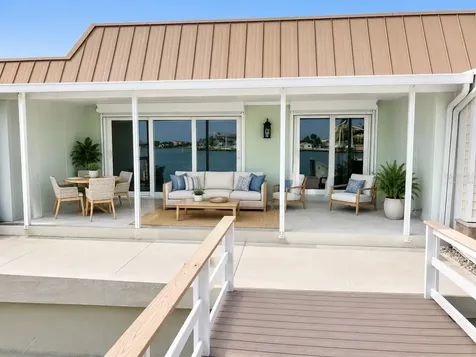 628 Boca Ciega Point Boulevard S St Petersburg FL 33708