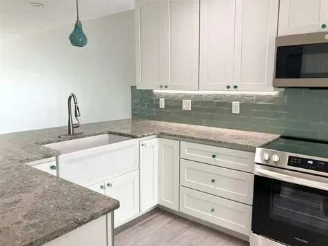 628 Boca Ciega Point Boulevard S St Petersburg FL 33708
