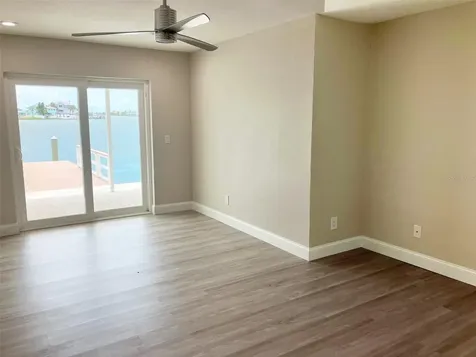 628 Boca Ciega Point Boulevard S St Petersburg FL 33708