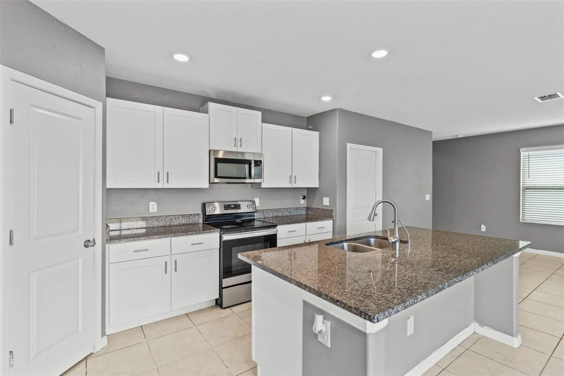 16671 Kingman Reef Street Wimauma FL 33598