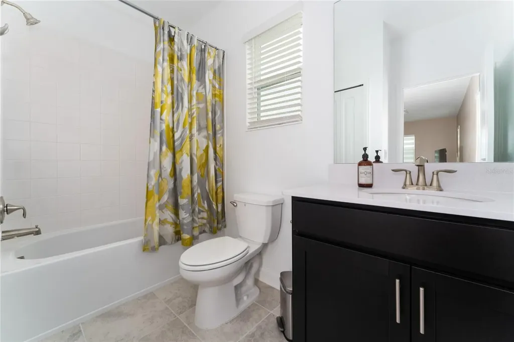 1839 Good Neighbor Loop Kissimmee FL 34744