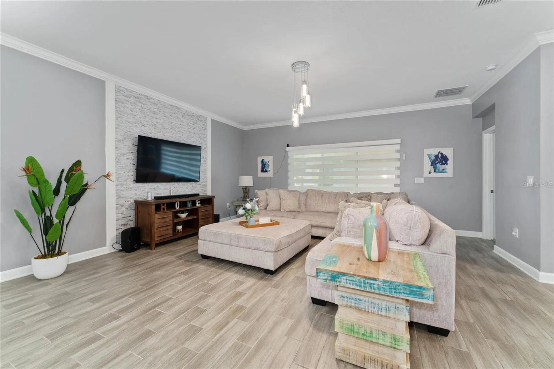 1839 Good Neighbor Loop Kissimmee FL 34744