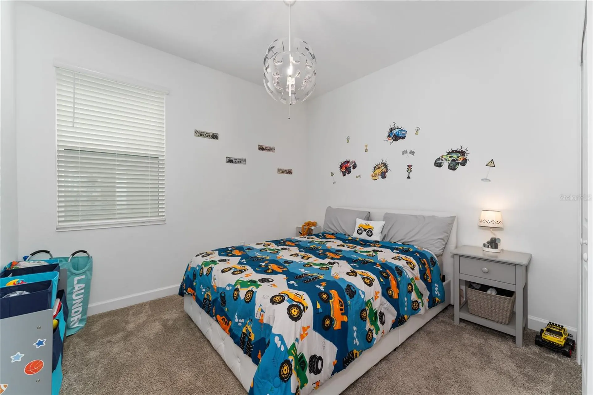 1839 Good Neighbor Loop Kissimmee FL 34744