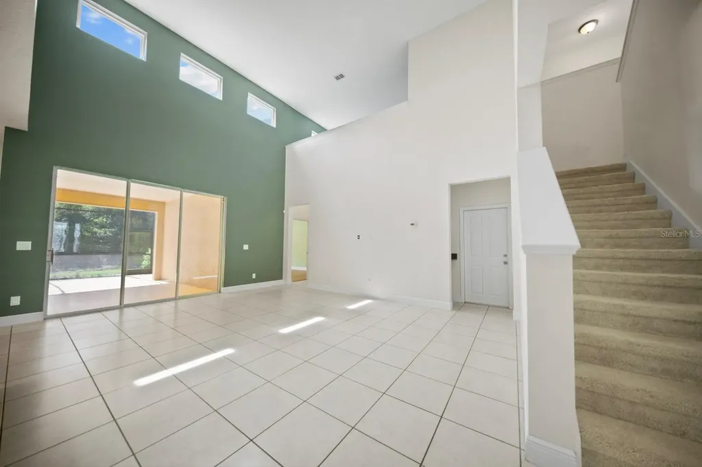 1073 Vinsetta Circle Winter Garden FL 34787